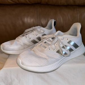 Women’s Adidas size 9